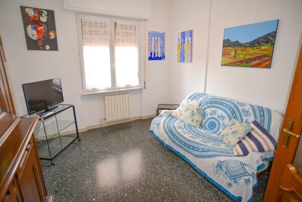 Larte Al Mare Vicino Spiaggia Con Ac E Wifi Apartment Savona Bagian luar foto